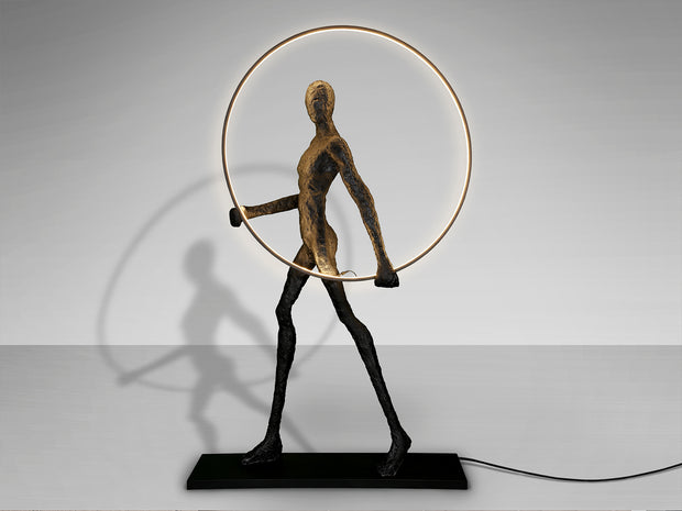 Figurine 98 x 20cm, hauteur 150cm - Poids 11,6Kg
