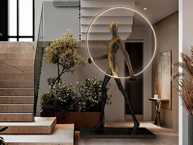 Figurine 98 x 20cm, hauteur 150cm - Poids 11,6Kg